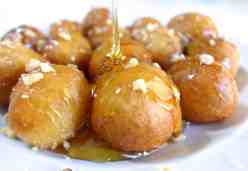 Delicious Lenten Greek Honey puffs recipe (Loukoumades) 2