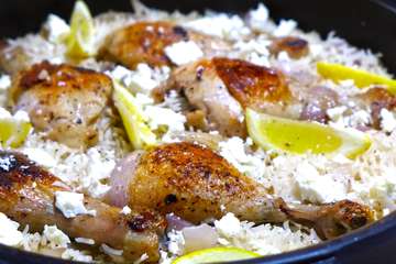 Lemon Greek Rice Pilaf with Chicken thighs