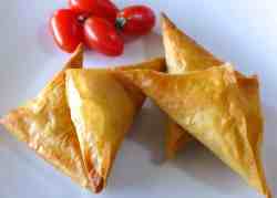 Tiropitakia recipe (Greek Feta Cheese Triangles)-3
